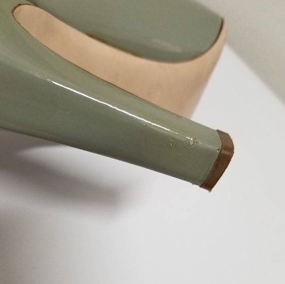 Miu Miu Green Heels with Silver Accent 42/12 - Picture 12 of 15